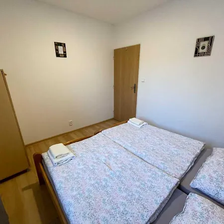 Stara Skola
